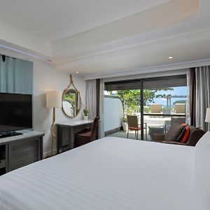 Queen Room Terrace